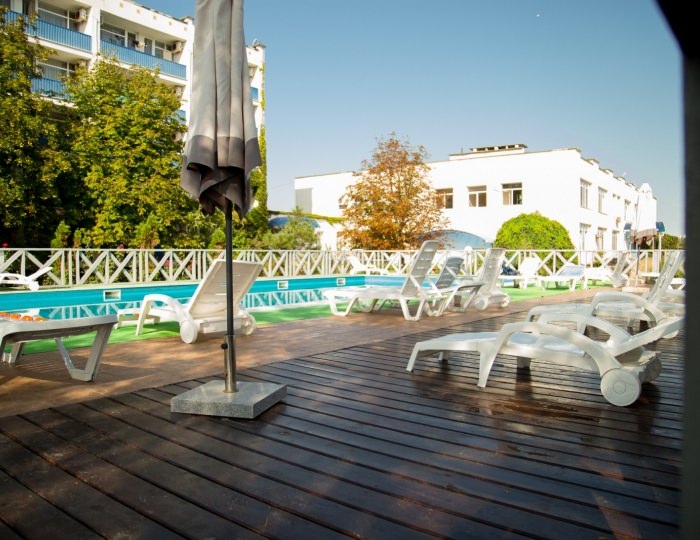 Открытый бассейн - Санаторий «Северное Сияние»