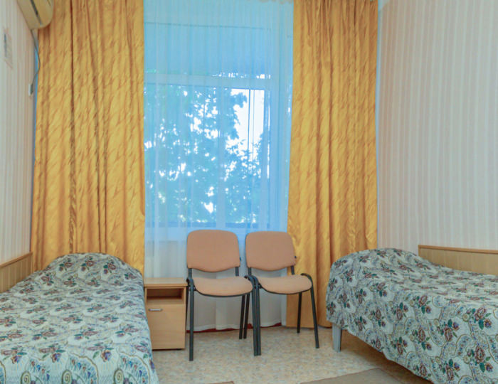 Стандартный 3-местный 1-комнатный (основной корпус) - Санаторий «Северное Сияние»