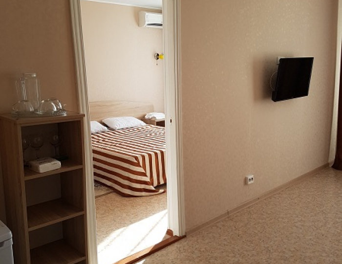 Улучшенный 2-местный 2-комнатный (основной корпус) - Санаторий «Северное Сияние»