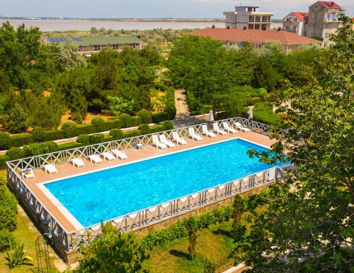 Услуги и развлечения